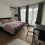 Feel Good Units Apartment Budapest