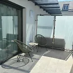 Feel Good Units Apartment *